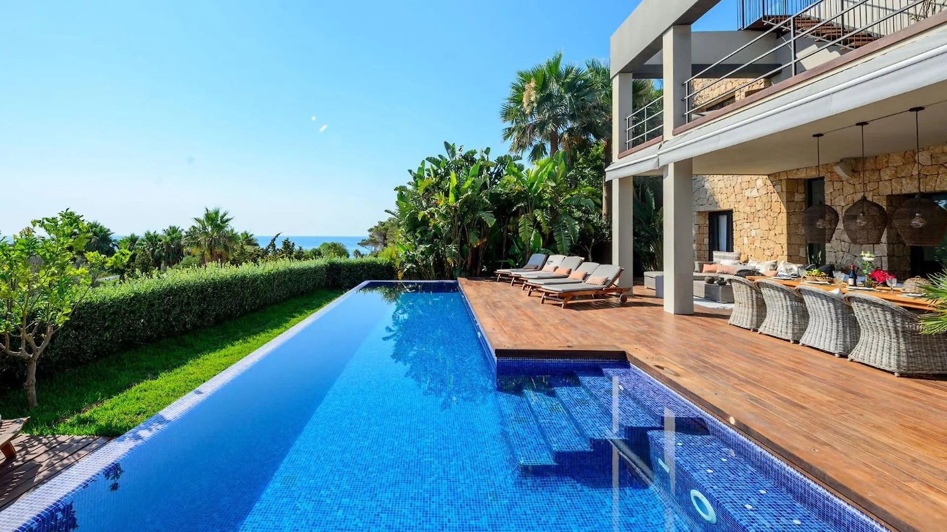 Lifestyle Villa Cap Martinet Ibiza Talamanca  Spanien