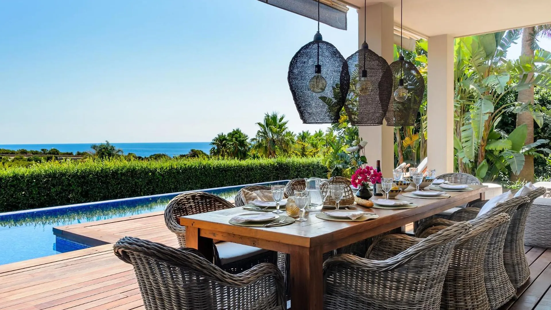 Lifestyle Villa Cap Martinet Ibiza Talamanca