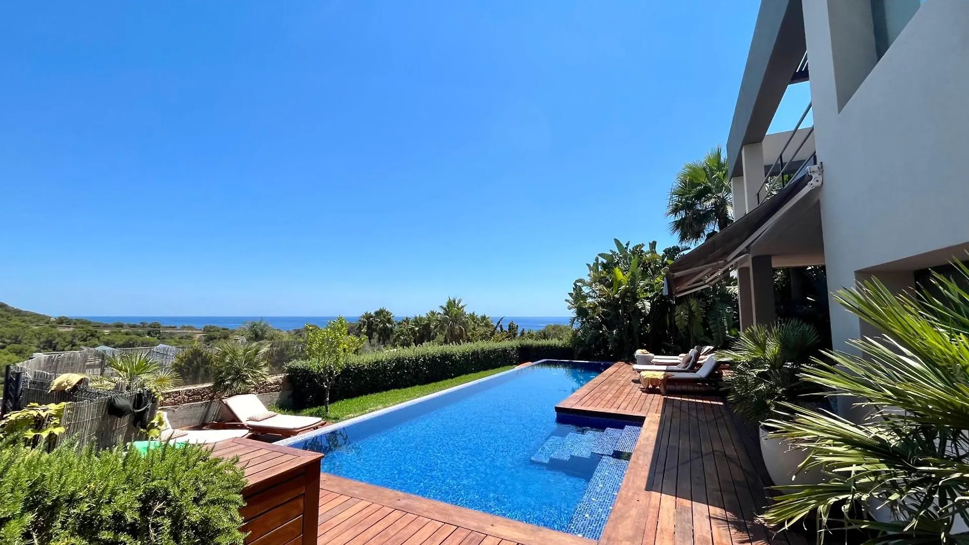 Lifestyle Villa Cap Martinet Ibiza Talamanca